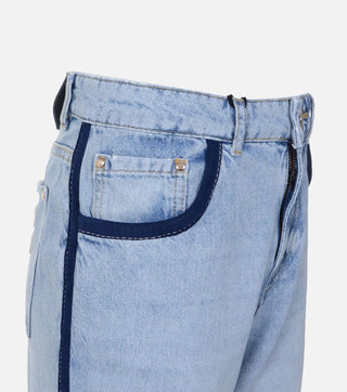 High-Waisted Jeans