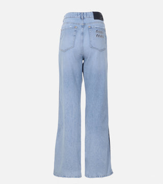 High-Waisted Jeans