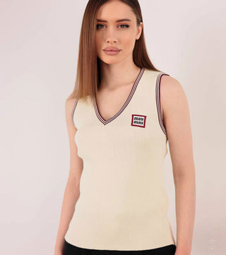 Model wear Cream ribbed top - CALIENTE